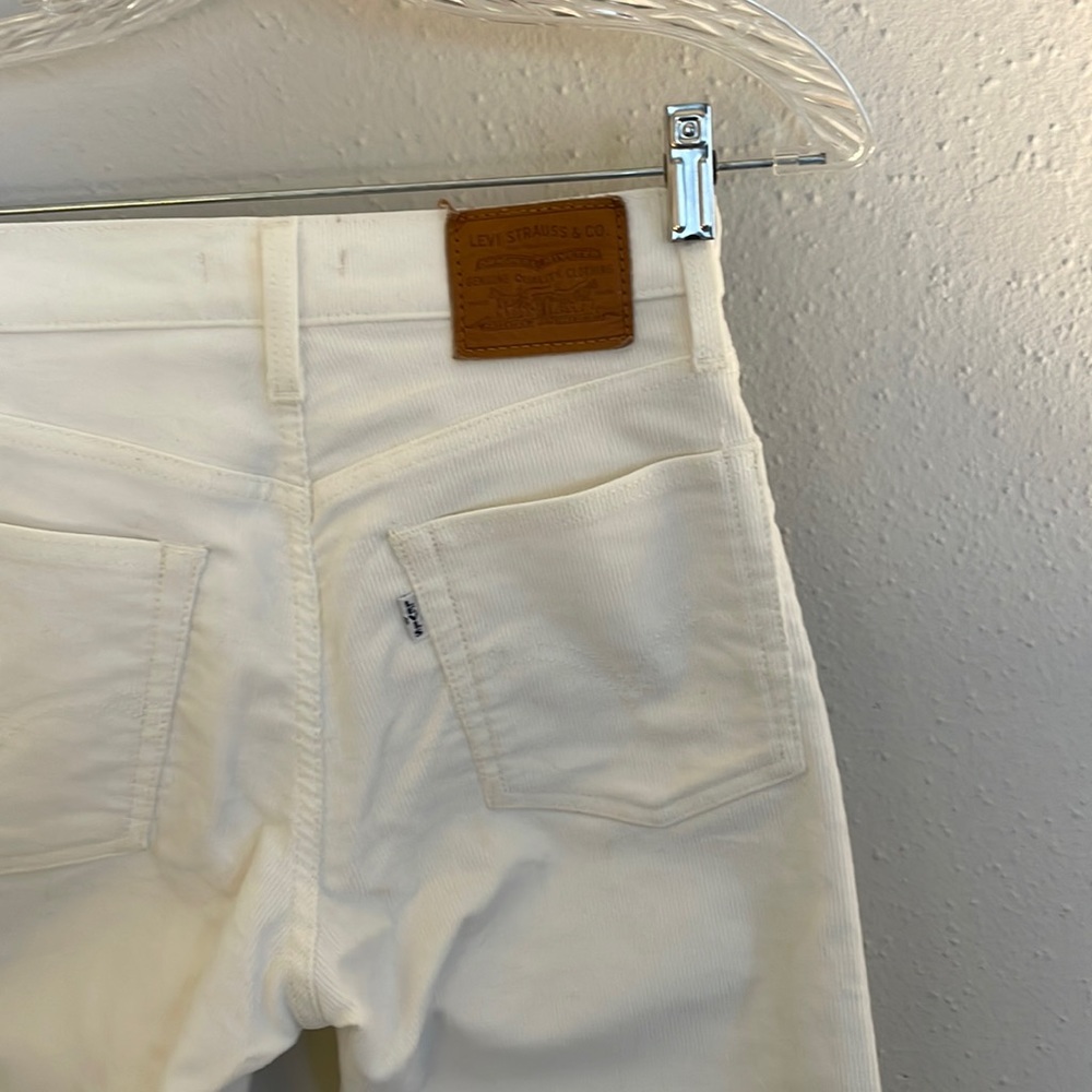 White Corduroy Levi straight-leg Jeans